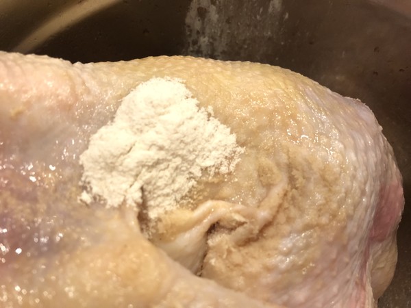 The Rice Cooker Can Also Make Salt-baked Chicken for A Feast recipe