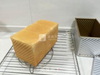 Film Out in 10 Minutes【milk Toast】 recipe