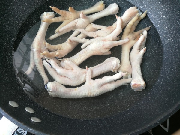 Chicken Feet with Radish and Cucumber recipe