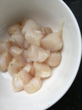 "runzao Soup" Loofah and Scallop Soup recipe