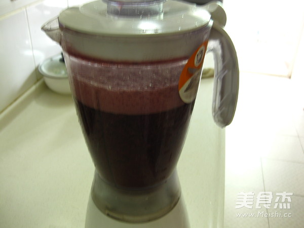 Freshly Squeezed Grape Juice recipe