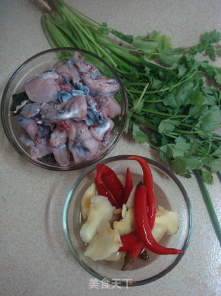 At Home, You Can Easily Copy The Signature Dish in The Restaurant-pickled Frog recipe