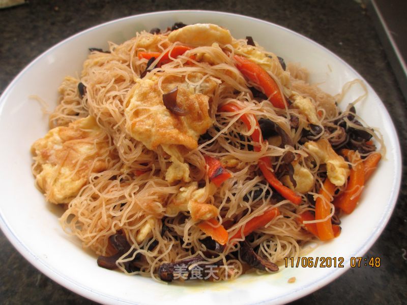 Stir-fried Xinghua Rice Noodles recipe