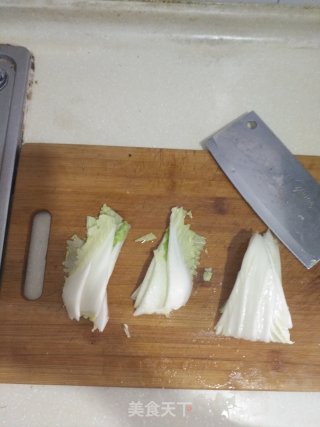 Stir-fried Pork Belly with Cabbage Fungus recipe