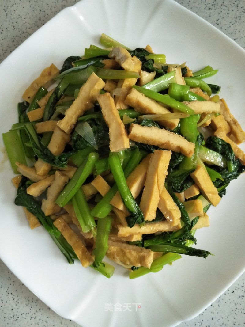 Stir-fried Cabbage Heart with Dried Tofu recipe