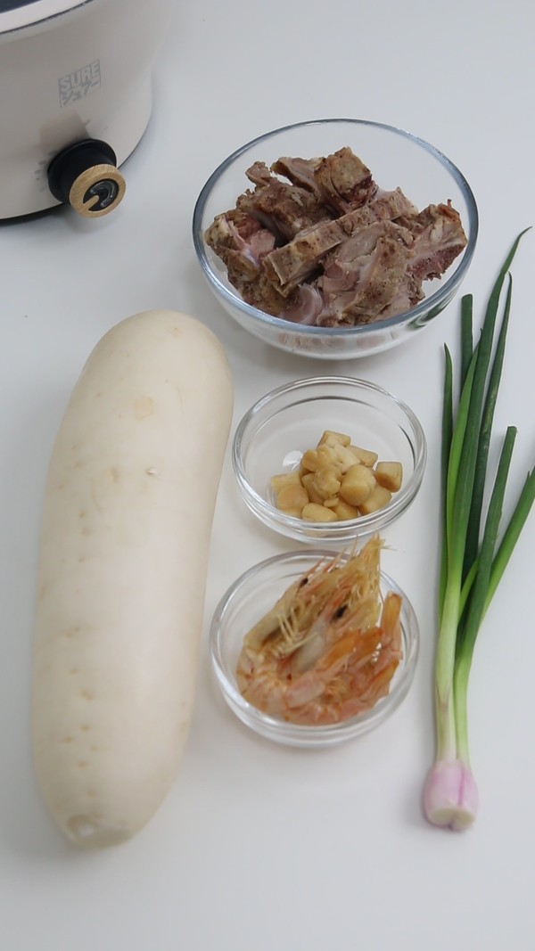 Radish Pork Bone Soup recipe