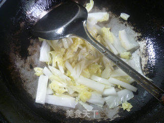 Stir-fried Cabbage Noodles recipe