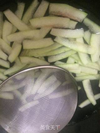 Zucchini Salad with Watermelon Peel recipe