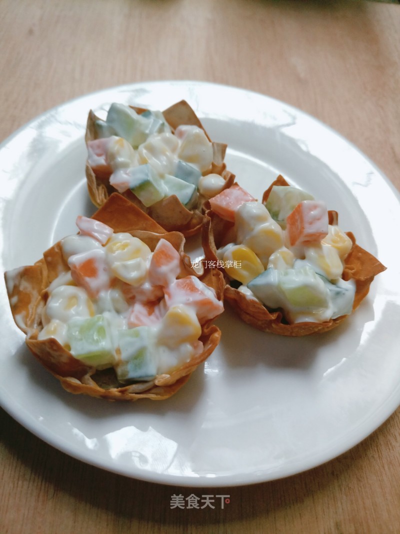 #四session Baking Contest and It's Love to Eat Festival# Wonton Skin Salad Cup recipe