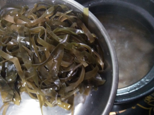 Duck Seaweed Soup recipe