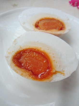 Oily Salted Duck Eggs recipe