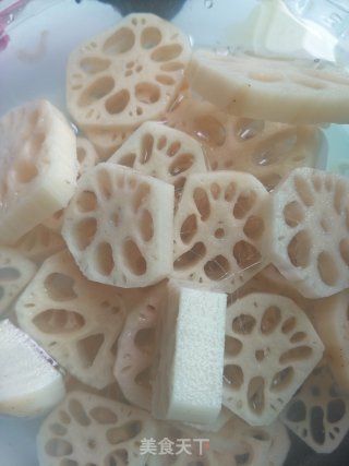 Twice-cooked Lotus Root Slices recipe