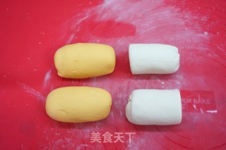 Pumpkin Two-color Dongdong Bun recipe