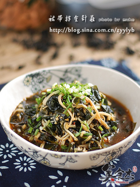Wakame with Enoki Mushroom recipe