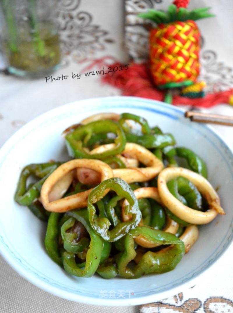 Fried Squid Rings with Green Pepper recipe