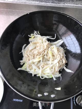 Stir-fried Enoki Mushroom recipe