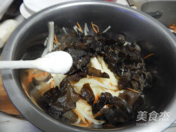 Spiced Zizania White Fungus recipe