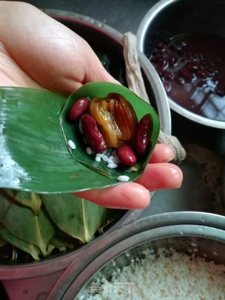 Red Kidney Beans and Candied Date Rice Dumplings recipe