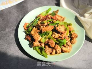 Braised Tofu with Chicken Nuggets recipe