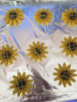 #the 4th Baking Contest and is Love to Eat Festival#sunflower Biscuits recipe