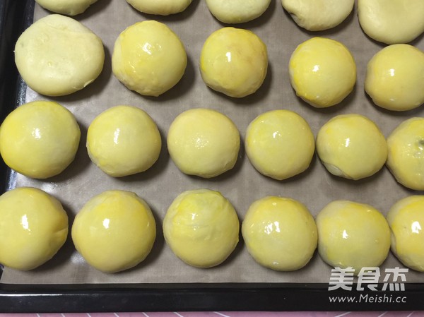 Egg Yolk Crisp recipe