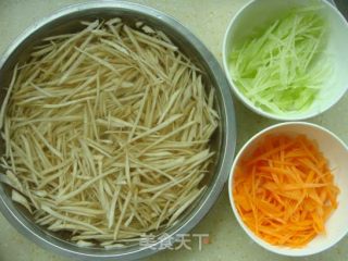 Freckles and Whitening---three Silk Burdock in Cold Dressing recipe