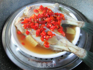 Chopped Pepper Rubber Fish recipe