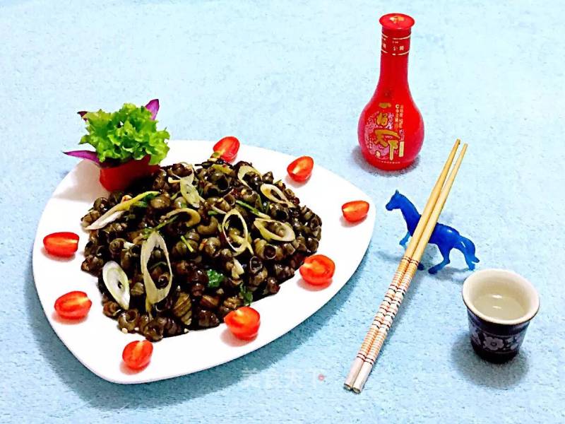 Stir-fried Escargot with Garlic Chili Sauce recipe