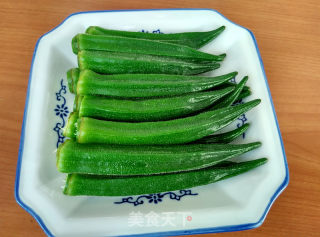 Okra with Tahini Sauce recipe