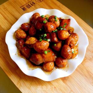 Braised Pork with Quail Eggs recipe