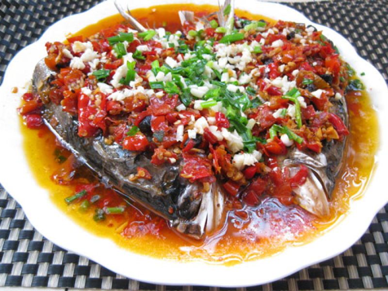 Two Tips to Upgrade The Deliciousness-chopped Pepper Fish Head recipe