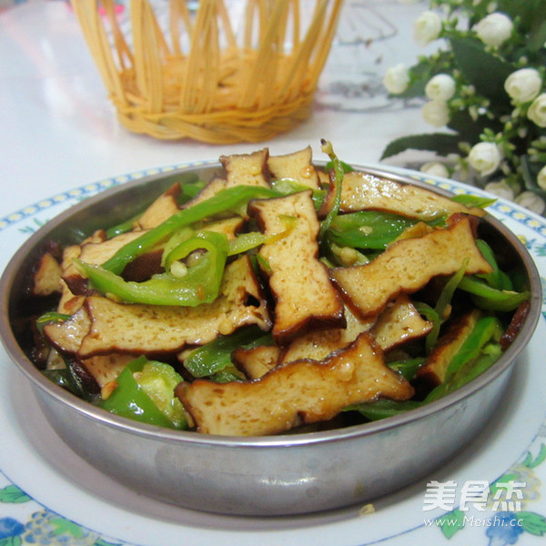 Green Pepper Marinated Dried Tofu recipe