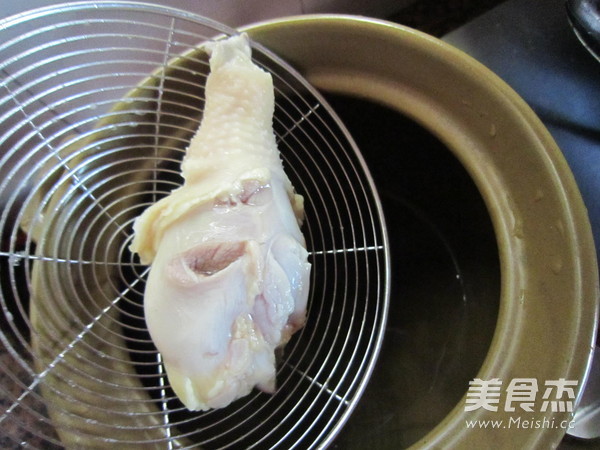 Enoki Mushroom and Kimchi Chicken Drumstick Soup recipe