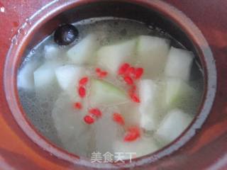 Winter Melon & Wolfberry Pork Ribs Soup recipe