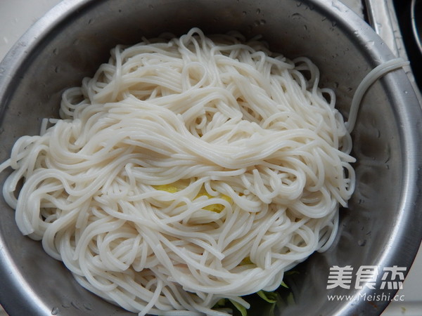 Cold Rice Noodles recipe