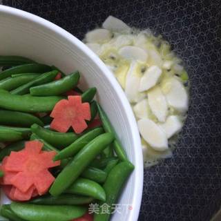 How to Make Sweet Beans Crisp After Being Fried recipe