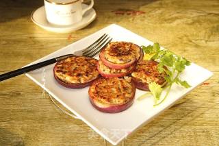 Pan-fried Onion Pork Pie recipe