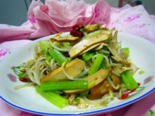 [fragrant Dried Green Celery]-16-week Recipe for Pregnant Moms recipe