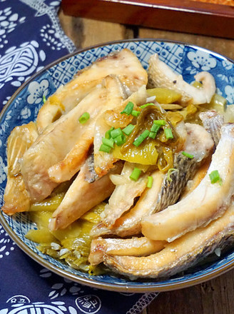 Sauerkraut Grilled Raw Fish