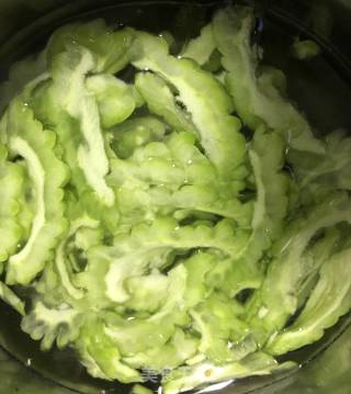 Cold Bitter Melon Black Fungus recipe