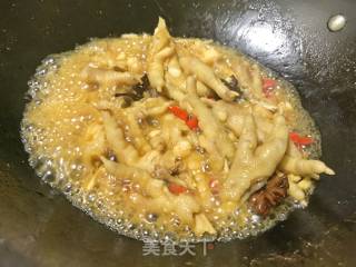Beer Boiled Chicken Feet recipe