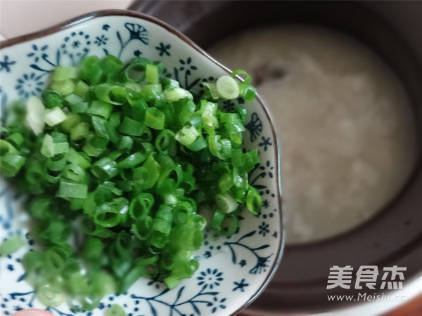 Supor·chinese Pottery Preserved Egg and Lean Pork Congee recipe