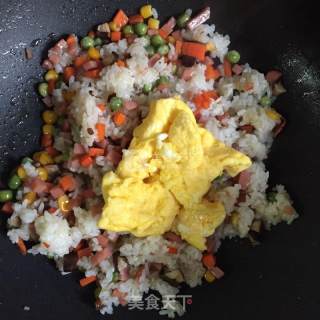 Fried Rice with Cumin and Mushroom Eggs recipe