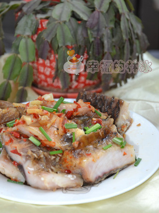 Steamed Preserved Fish with Chopped Pepper recipe