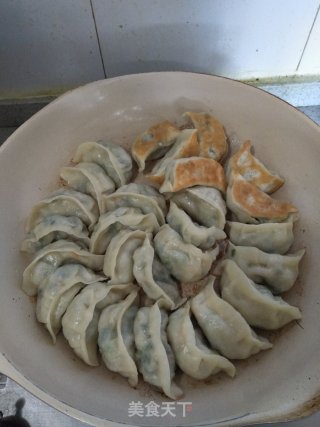 Pan-fried Fish Dumplings recipe