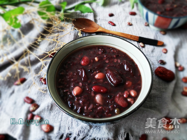 Soft and Sweet Eight-treasure Porridge recipe