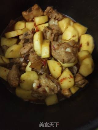 Roasted Pork Ribs with Potatoes recipe