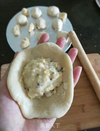 Pan Meringue Moon Cakes recipe