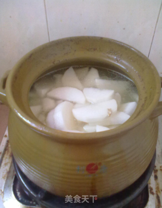 After 61, Make A Big Bone Soup with White Radish. recipe