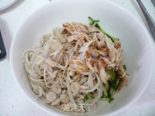 Shredded Chicken Enoki Mushroom recipe